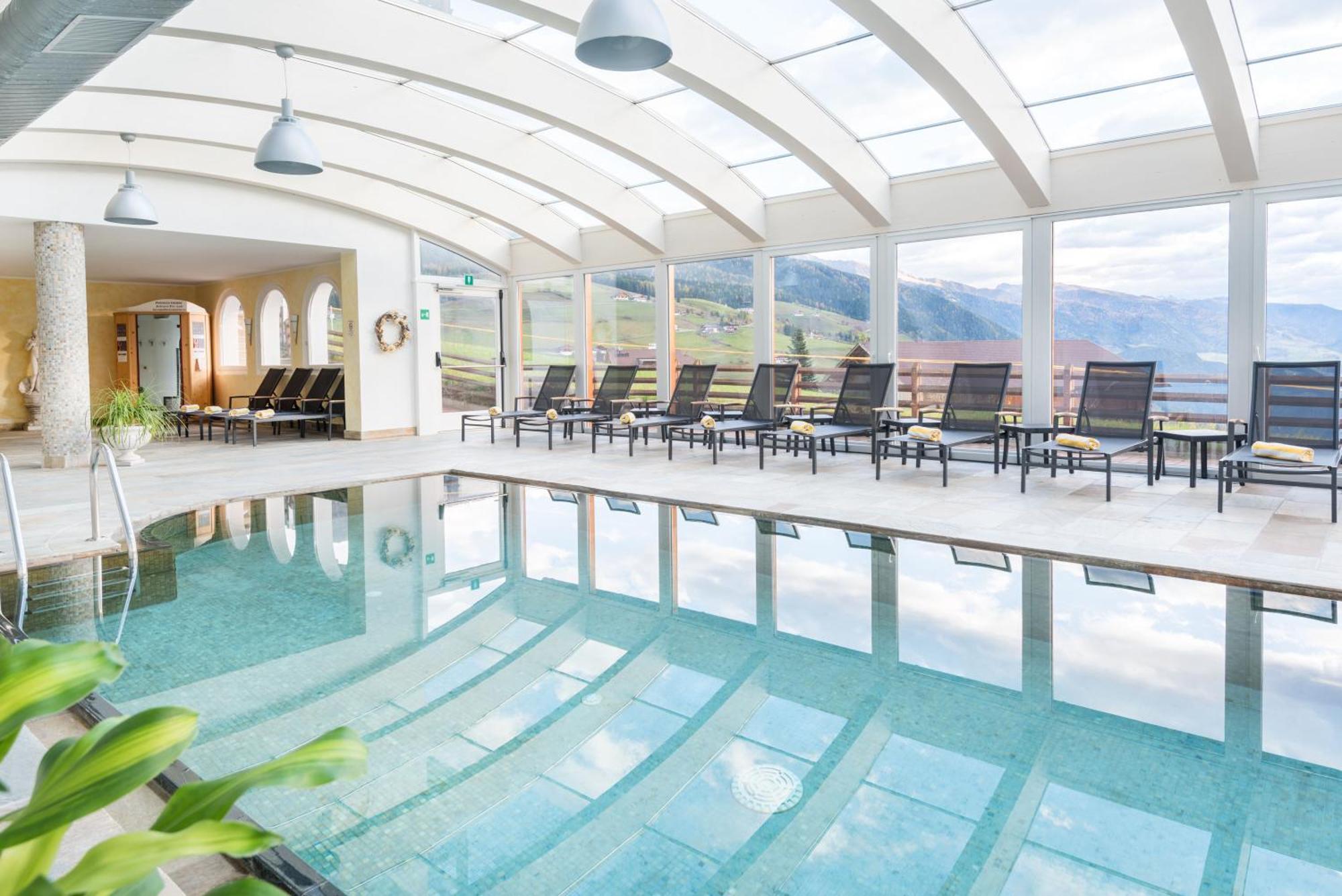Hotel Alpenfrieden Маранца Екстериор снимка