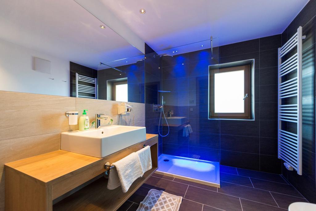 Hotel Alpenfrieden Маранца Екстериор снимка