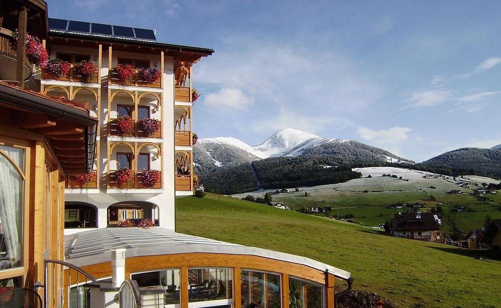 Hotel Alpenfrieden Маранца Екстериор снимка