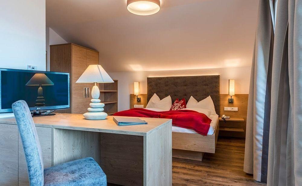 Hotel Alpenfrieden Маранца Екстериор снимка
