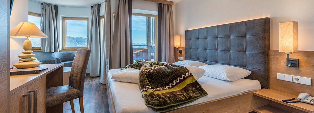 Hotel Alpenfrieden Маранца Екстериор снимка