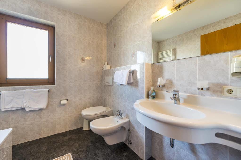 Hotel Alpenfrieden Маранца Екстериор снимка